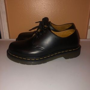 3 Eye Dr. Martens (LIKE NEW)